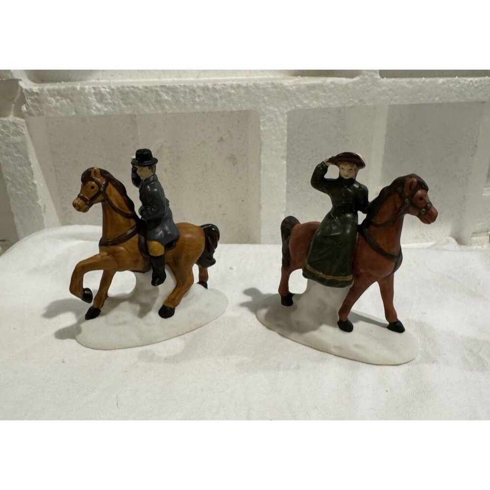 Vintage Lot Of 2 Christmas Figurines On Horseback Equestrian Ceramic Porcelain?